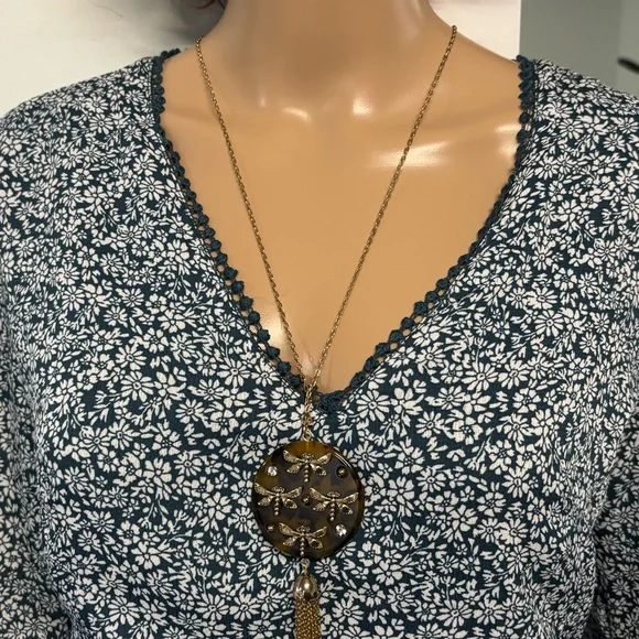 NWT❤️Betsey Johnson Golden Dragonfly Tassel Pendant Necklace - Picture 1 of 5